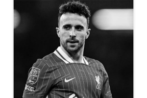 博阿滕发文悼念若塔:生命如此残酷安息吧