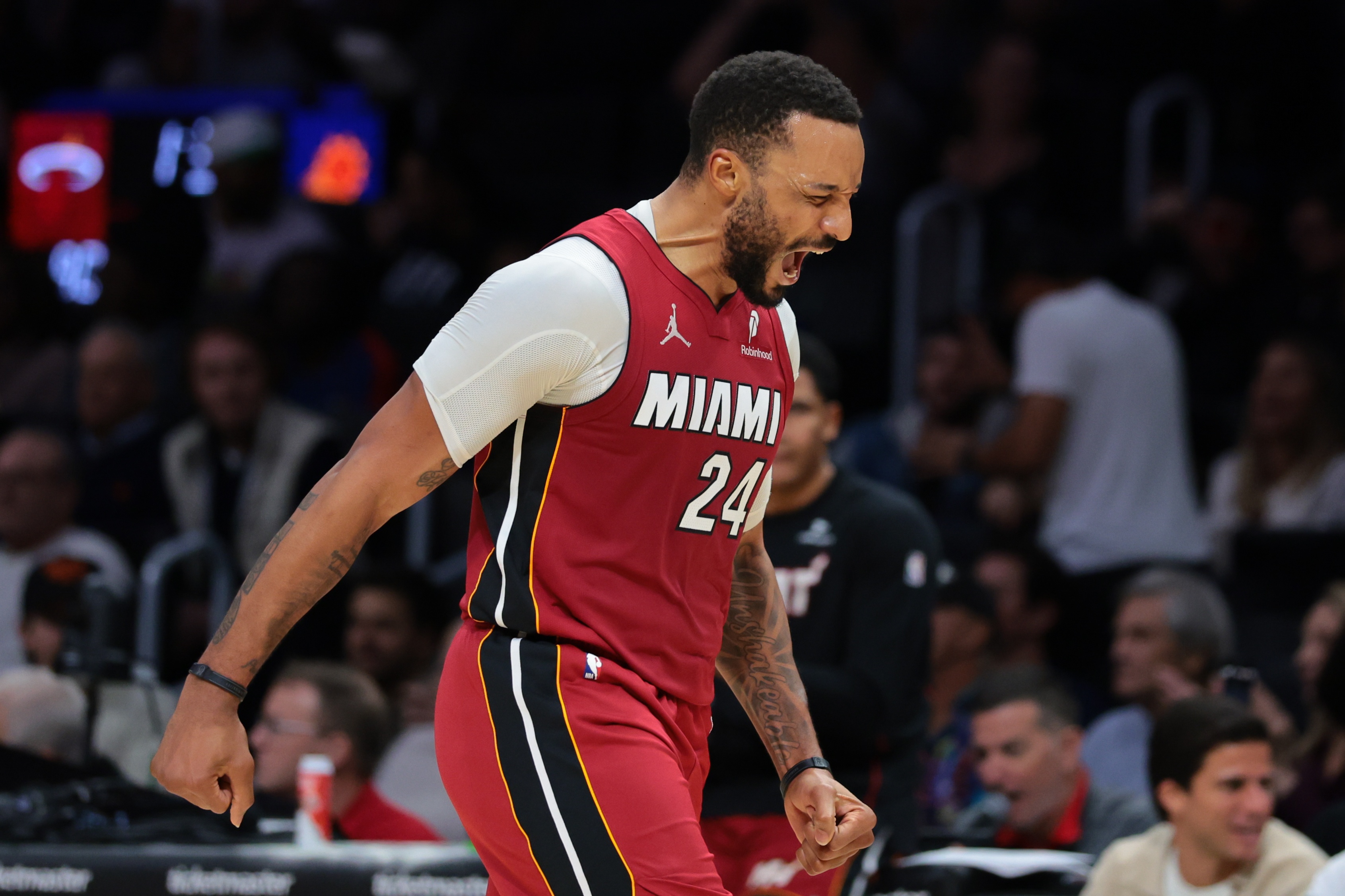 leyu乐鱼体育中国-21中5？鲍威尔：每个人都会有低谷 我很自信&amp;因为我付出很多努力